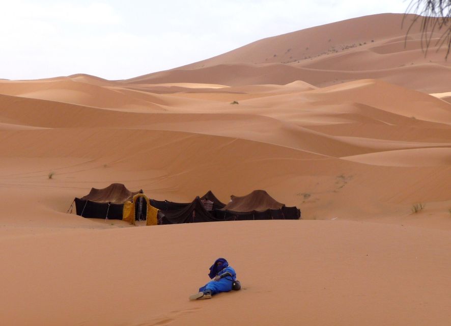 Casablanca: 6 Days Tour Blue City, Fes, Desert & Marrakech