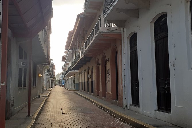Casco Antiguo Virtual Live Tour