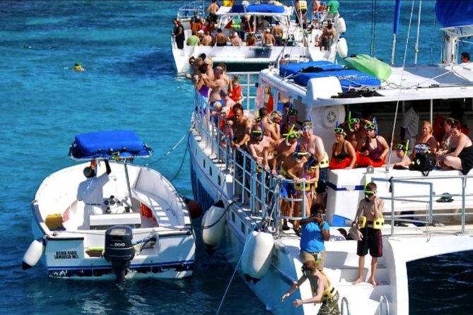 Catamaran Cruise With Dunns River Falls From Ocho Rios