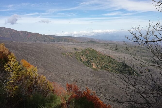 Catania: Etna North Jeep Tour Monti Sartorius & Cave of Thieves