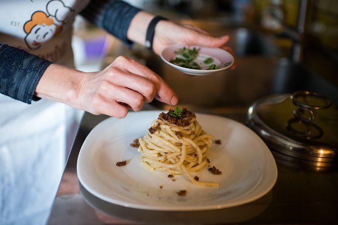 Cesarine: Private Pasta Class & Meal at Locals Home in Palermo