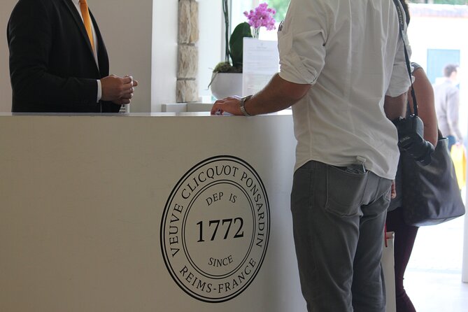 Champagne Enthusiast Custom Planned Tour – Veuve Clicquot