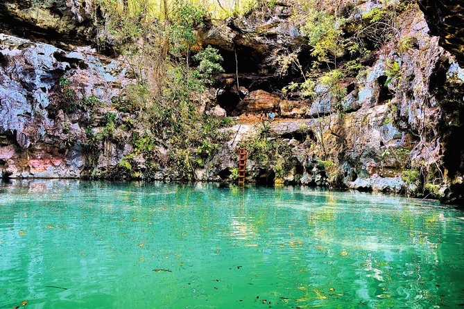 Choose Your Experience to Live in the 7 Cenotes San Gerónimo