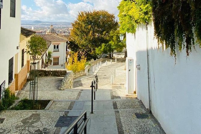 Contrasts of Granada