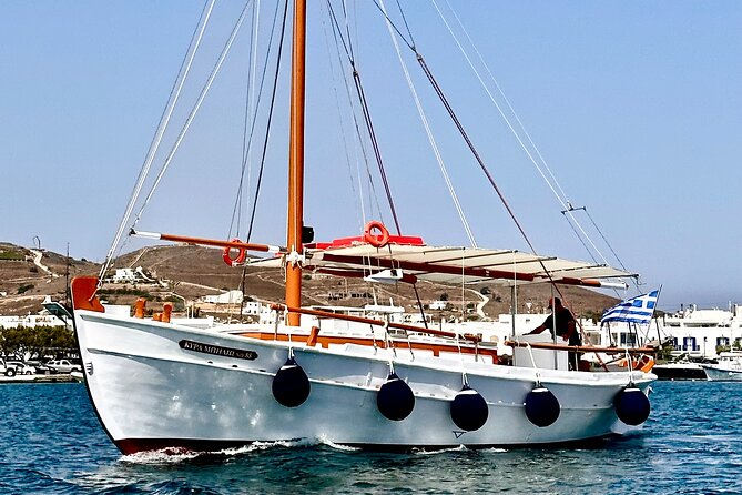 Daily Boat Trip Antiparos & Despotico