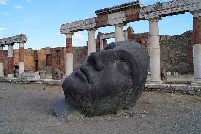 Day Tour Rome to Pompeii and Skip the Line Access.
