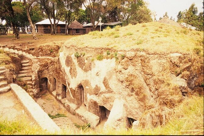 Day Tours Around Addis Abeba, Melka Kunture and Adadi Mariam