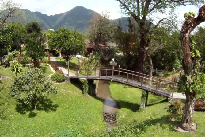 Day Trip to Anton Valley - Visit to El Nispero Zoo