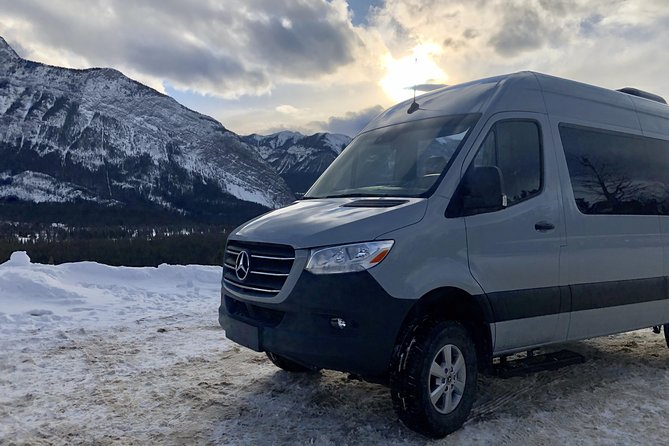 DAY TRIP to Banff With Moraine Lake and Lake Louise From Calgary