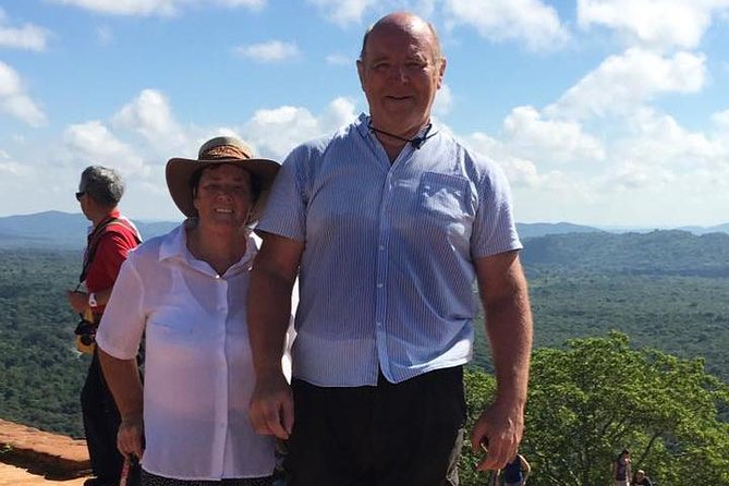 Day Trip to Sigiriya & Dambulla (All-Inclusive)