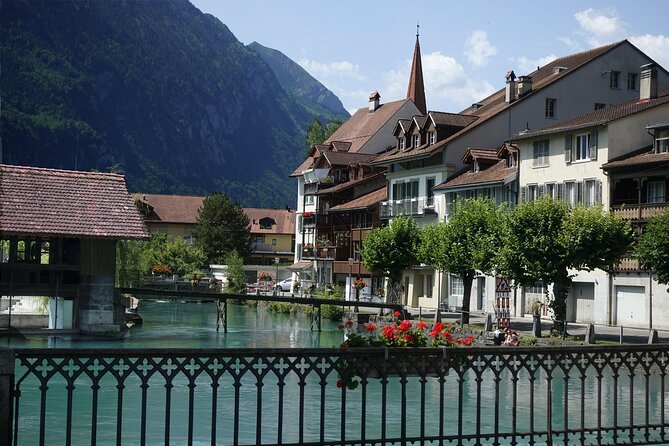 Day Trip to Swiss Villages (Interlaken-Grindelwald)