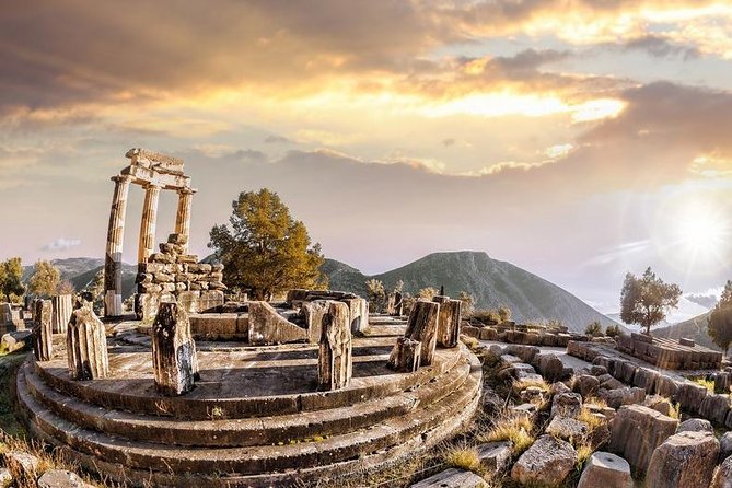 Delphi, Trip to the “Center of the Ancient World”