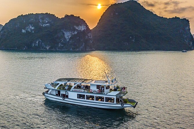 Deluxe Halong Bay Day Cruise Small Group With Better Care