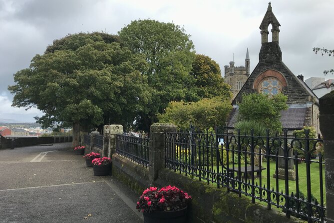 Derry City Private Walking Tour