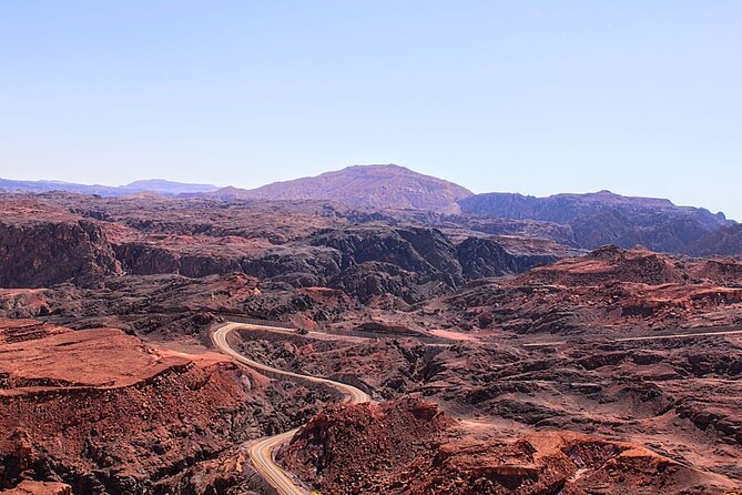 Desert Family Fun: Traditional Bread and Jeep Tour