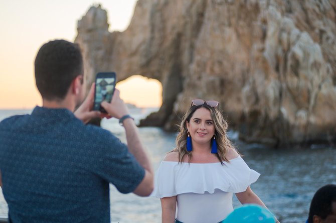 Dinner Cruise Tour in Cabo San Lucas With Tequila Tasting