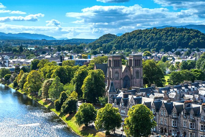 Discovering Inverness: A Self-Guided Audio Tour of the Capital of the Highlands