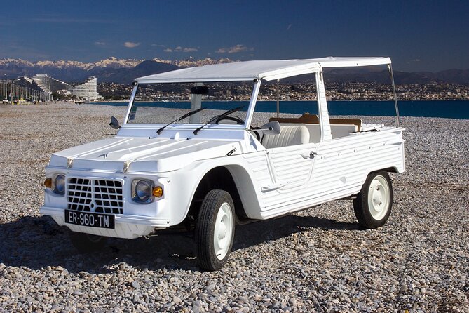 Discovery of the City of Nice by Electric Méhari