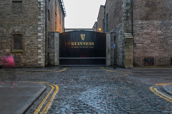 Dublin City Private Award Winning Luxury Car Tour