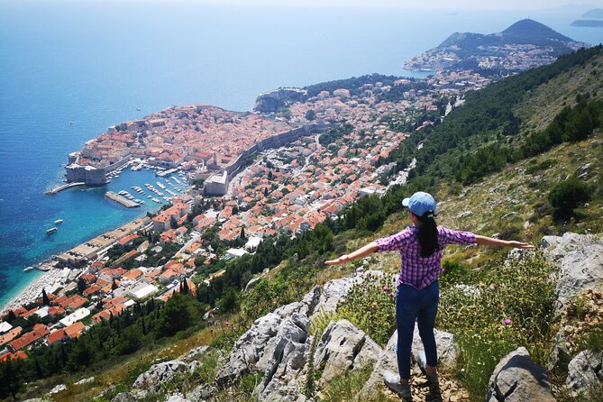 Dubrovnik Panorama & Arboretum Trsteno Tour by CRUISER TAXI