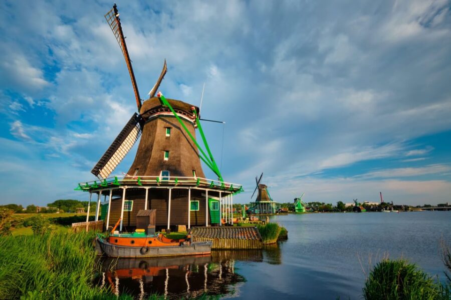 Dutch Countryside Charms: Guided Tour With Turkish-Sp Guide