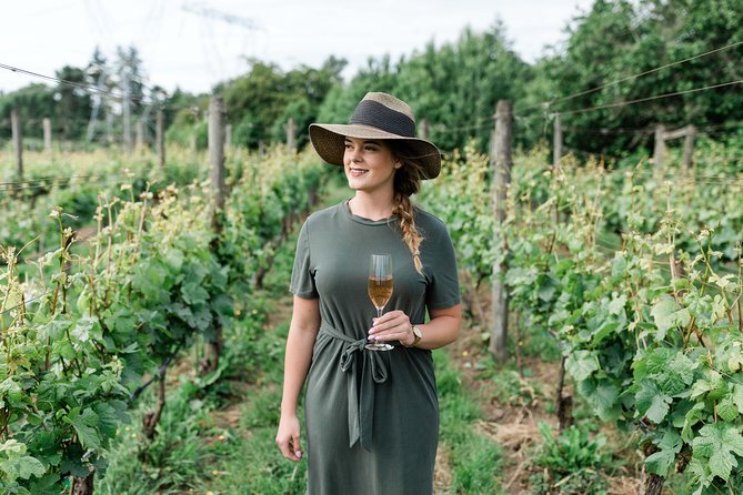 East Kelowna Wine Tour – Classic – 6 Wineries