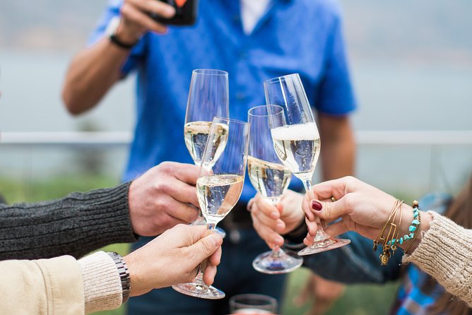 East Kelowna Wine Tour From Vernon – Classic – 6 Wineries