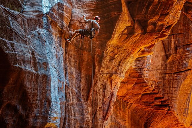 East Zion: Powells Way Full-Day Canyoneering
