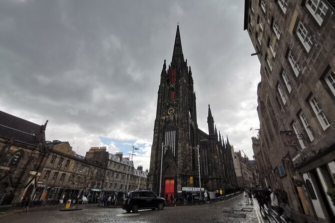 Edinburgh Outlander Self-Guided Private Tour