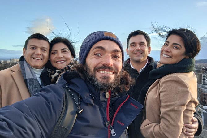 Edinburgh Private Walking Tour in Spanish
