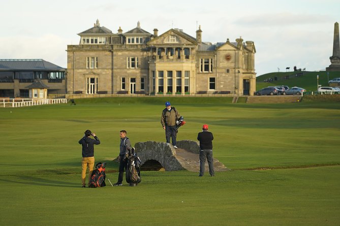 Edinburgh to St Andrews Private Driving Tour