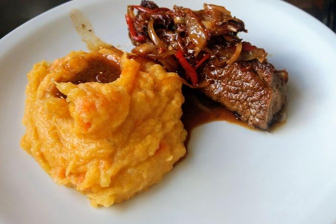 Enjoy an Authentic Argentinean Meal & Cooking Lesson With a Local in Their Home - Experience an Authentic Argentinean Meal