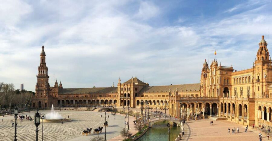 Essential Audio Tour of Seville