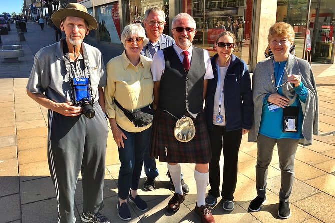 Essential Walking Tour of Edinburghs Old Town