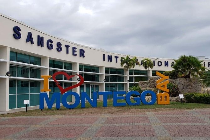 Excellence Oyster Bay and Mangos Resorts Airport Transfer - Airport Pickup and Drop-off