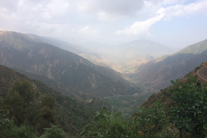 Five (5) Days Tour on North Ethiopia. 1 Day Axum and 3 Days Simien Mountains.