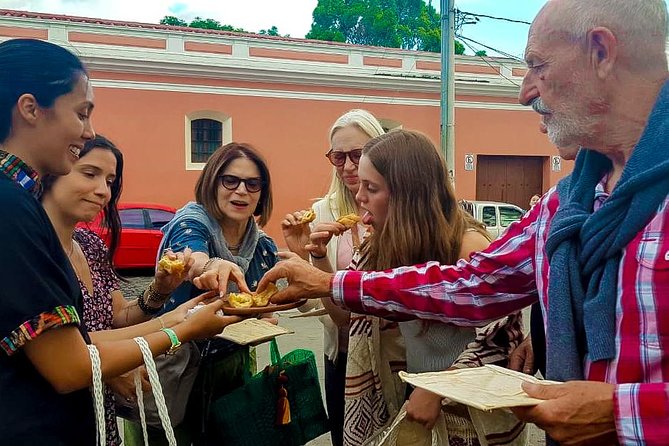 Foodie & Street Food Tour - Meeting and Pickup