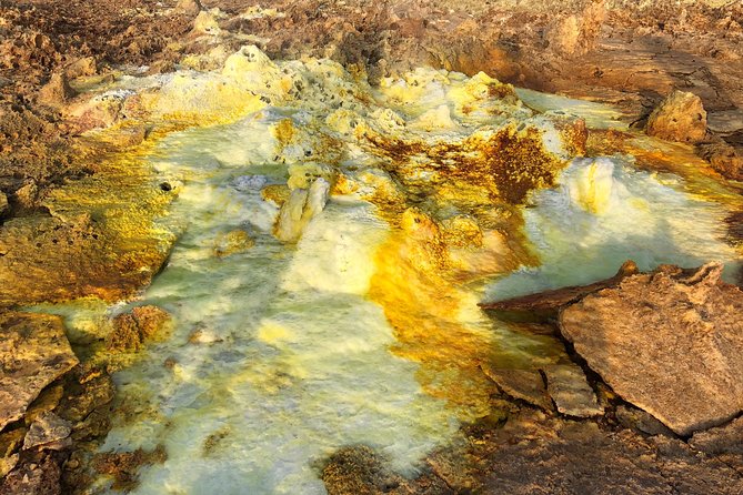 Four (4) Days Tour, 1D Tigray Churches (Gheralta) and 3D Danakil Depression.