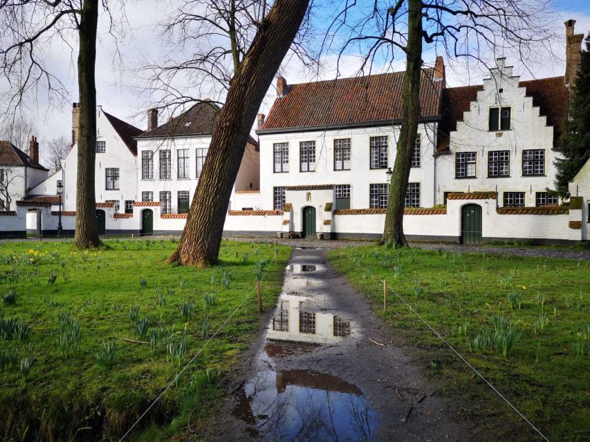 From Brussels: Bruges Full-Day Guided Tour in English