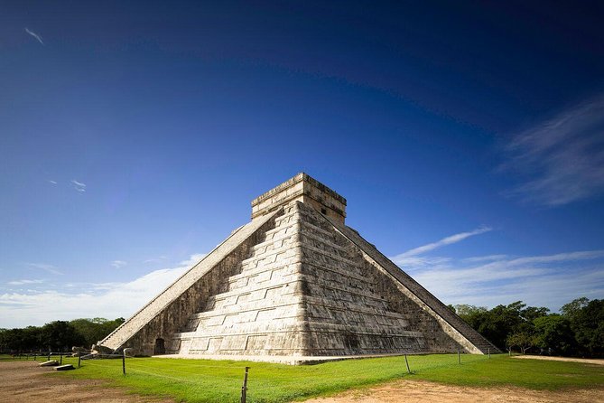 From Cancun and Riviera Maya: Full-day Tour to Chichen Itza and Cenote Maya
