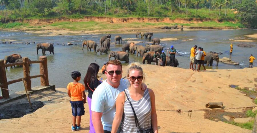 From Colombo: Kandy and Pinnawala Elephant Orphanage Tour