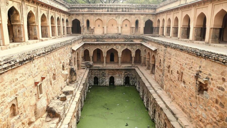 From Delhi: Old and New Delhi Private Full or Half-Day Tour