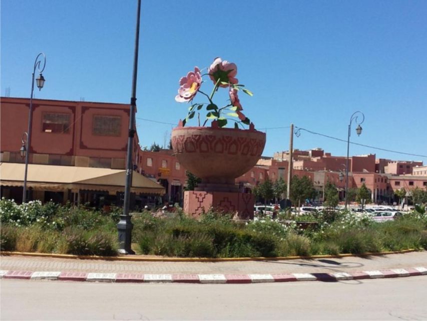 From Fes: 3-Days Desert Tour to Marrakech