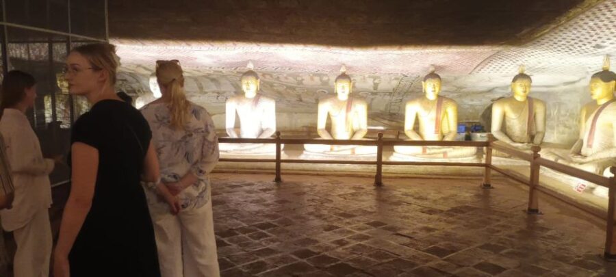 From Hikkaduwa to Sigiriya & Dambulla One Day Tour