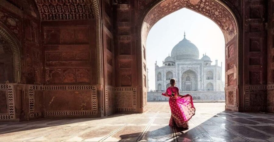 From Jaipur: Taj Mahal and Agra Fort Private Guided Tour