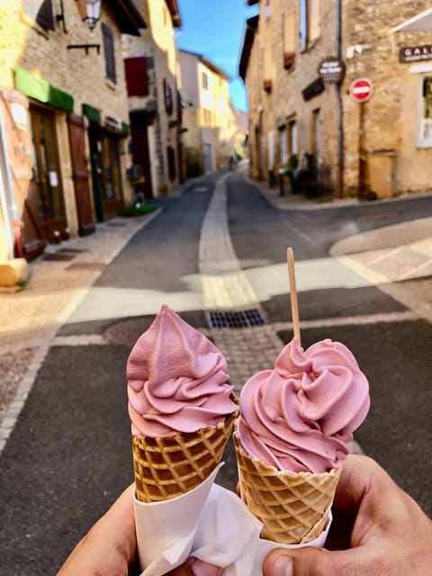 From Lyon: Oingt and Golden Stone Villages Half Day Tour