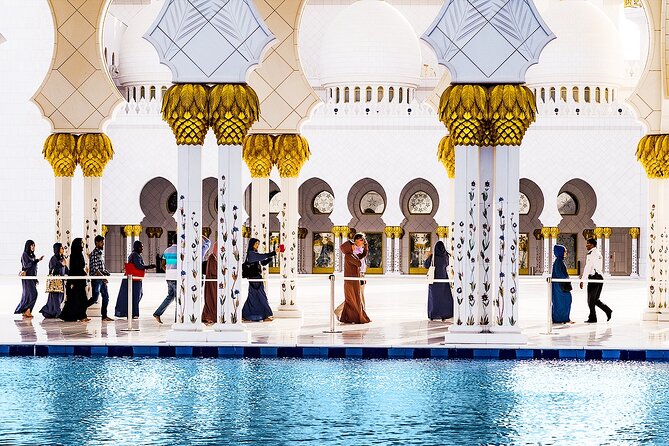 Full-Day Abu Dhabi City Tour With Qasr Al Watan