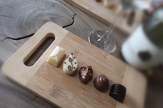 Full-Day Chocolate, Cheese, Olive and Wine Tour From Stellenbosch