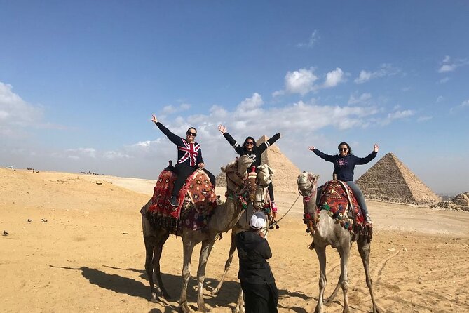 Full-Day Private Giza Pyramid, Sphinx, Memphis, Saqqara on Camels