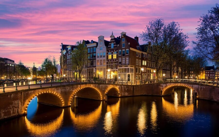 Full Day Private Tour to Amsterdam From Brussels